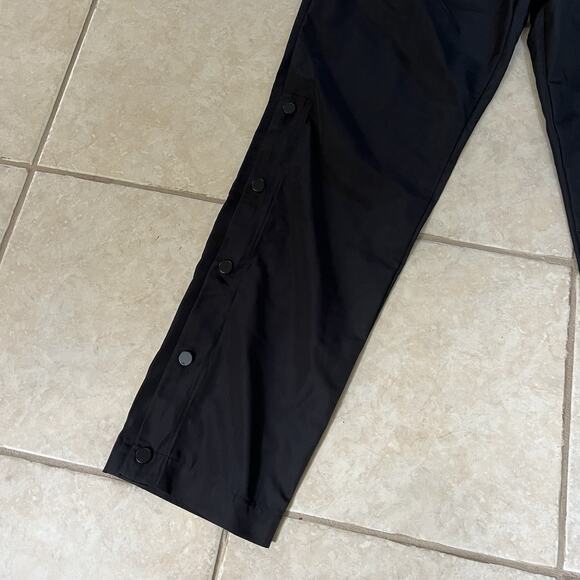 ALO Yoga Courtside Tearaway Side Snap Button Pant Women’s Size XS Triple Black - Picture 2 of 15